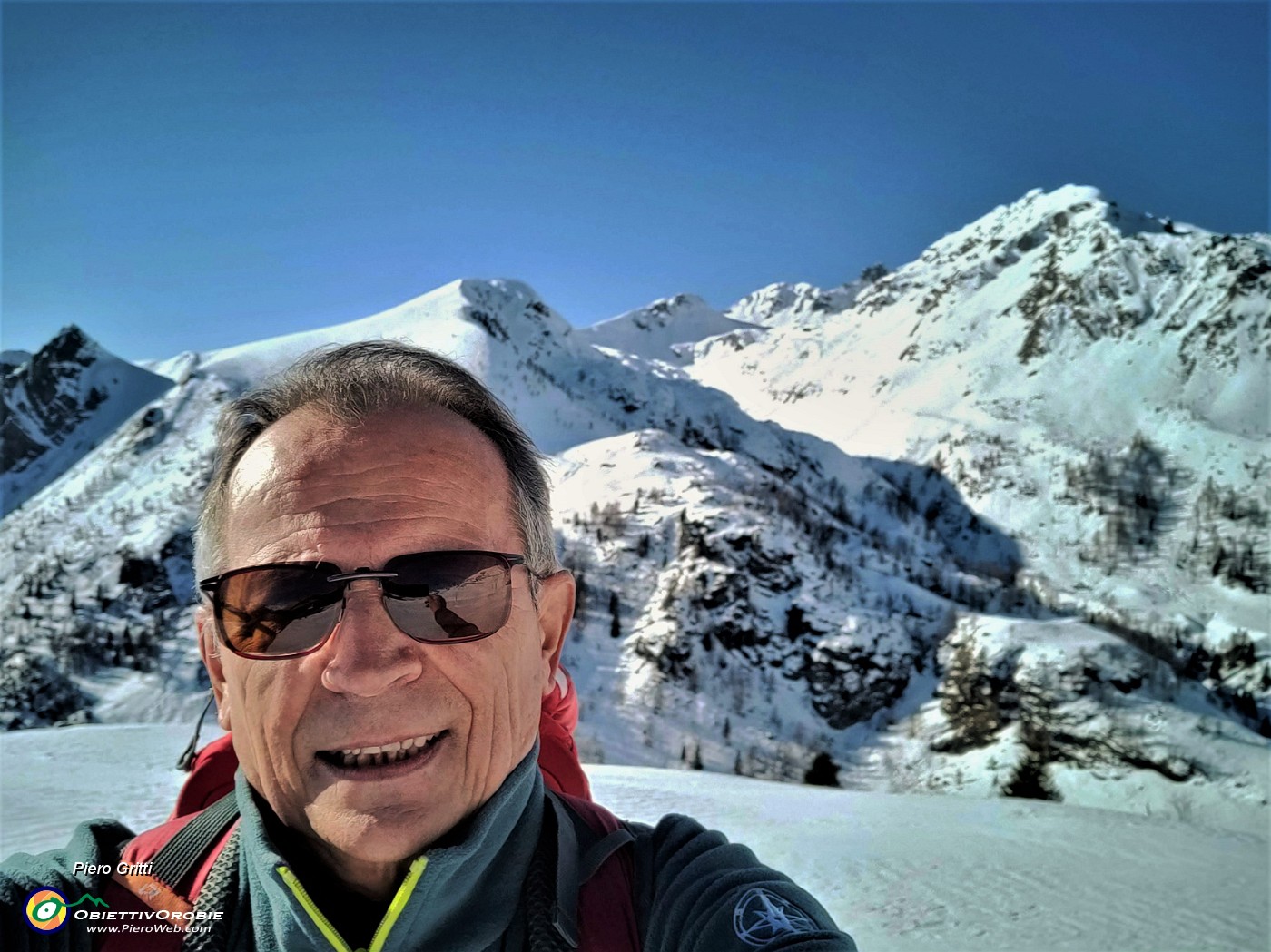 31 Selfie con le amate cime di Mincucco, Colombarolo-Ponteranica.jpg